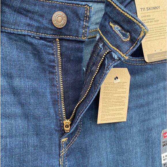 Levi’s 711 Skinny Jeans Women’s 28 Mid Rise Slim Leg Cobalt Overload NWT - Picture 6 of 8